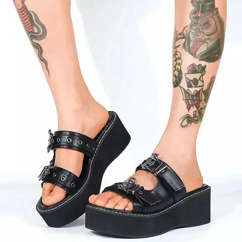 Metal Decoration Women Slippers Designer Summer Sandals Buckles